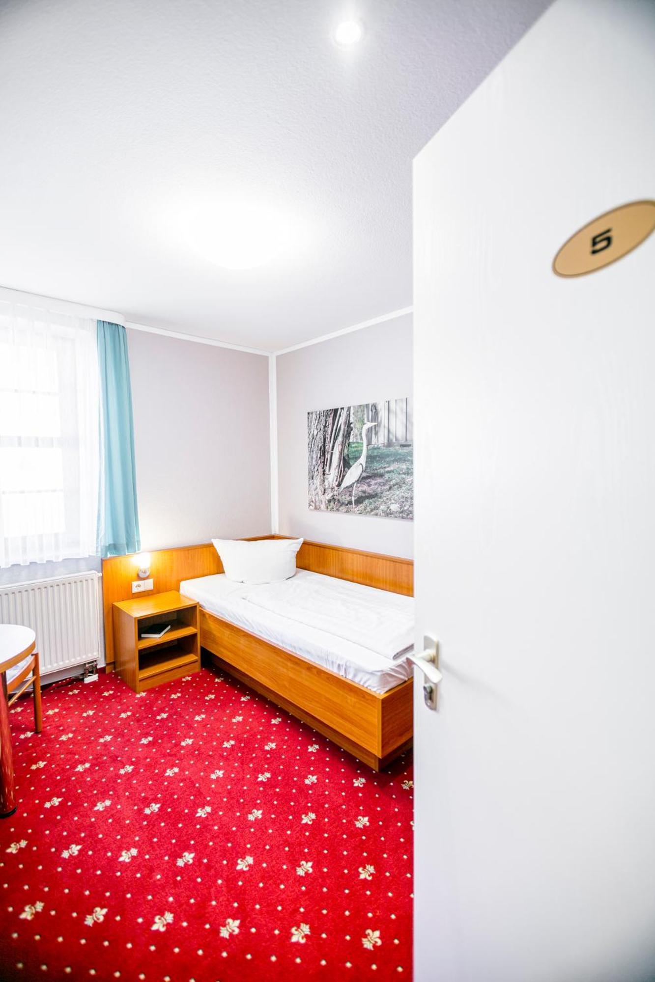 Hotel Zum Goldenen Löwen Peitz Buitenkant foto