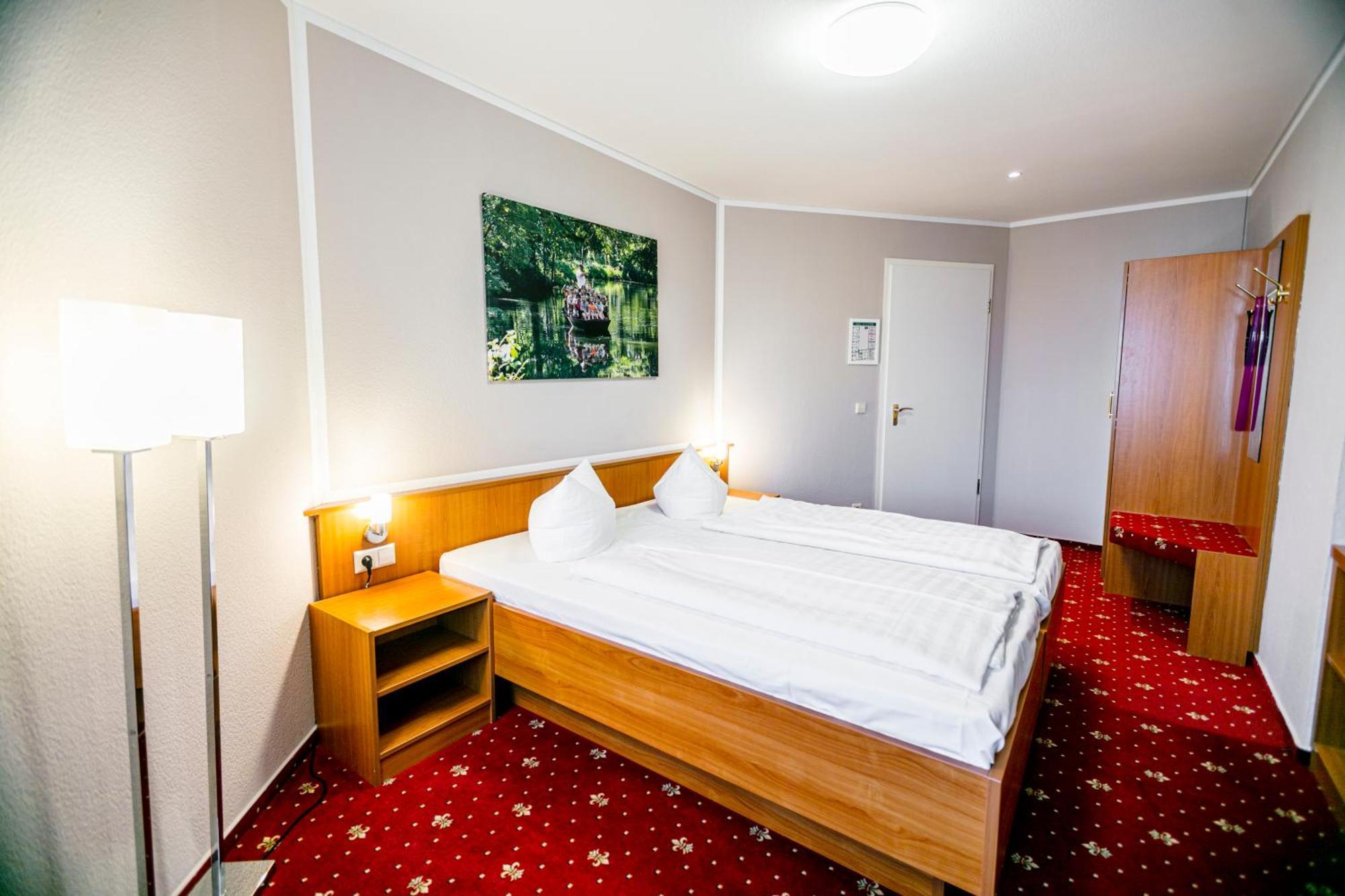 Hotel Zum Goldenen Löwen Peitz Buitenkant foto